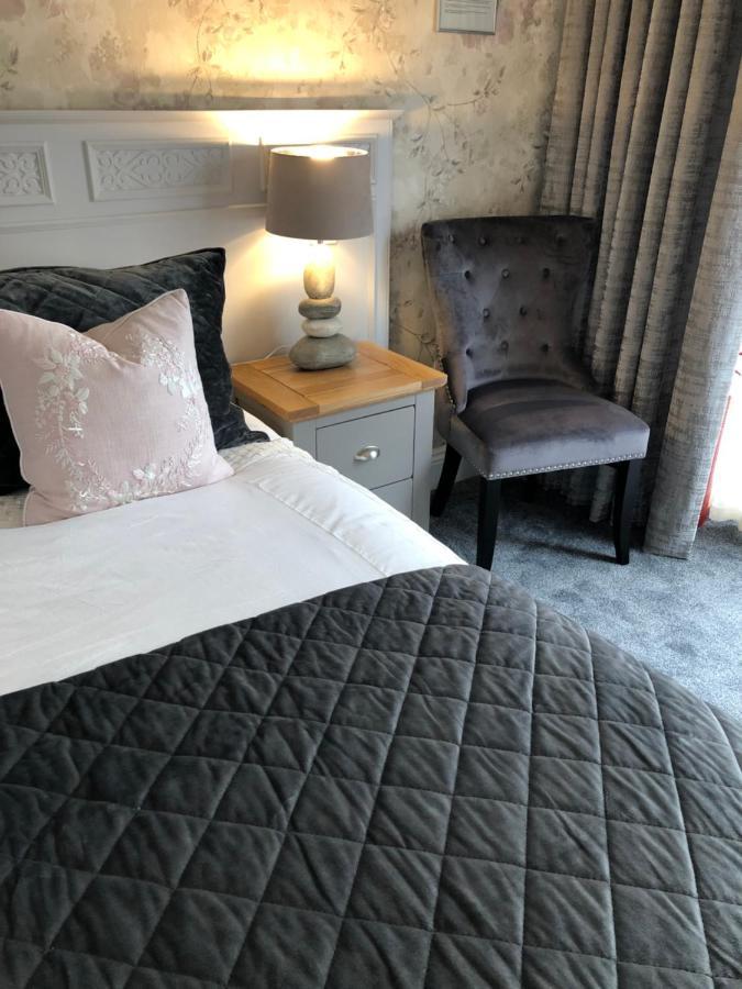 Westlea Guest House Алнмут Екстериор снимка