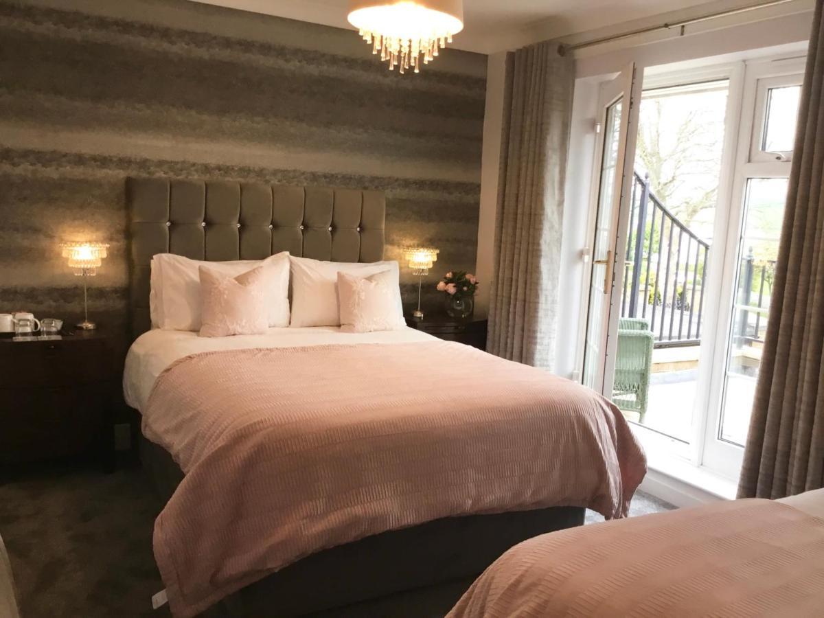 Westlea Guest House Алнмут Екстериор снимка